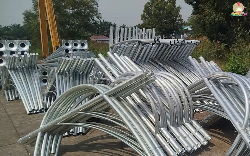 cần đèn chiếu sáng