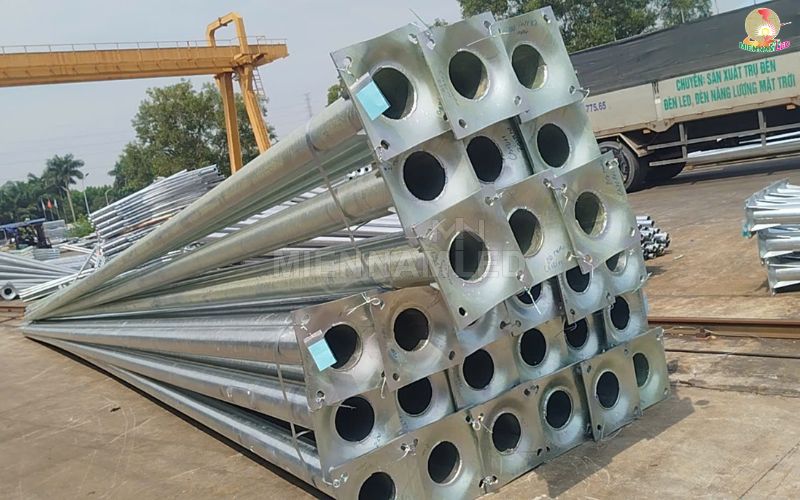 cột đèn cao áp 7m