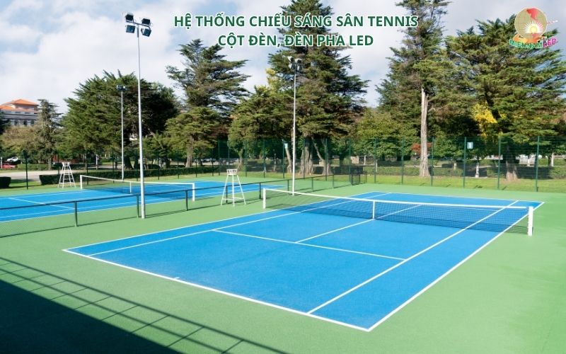 cột đèn sân tennis