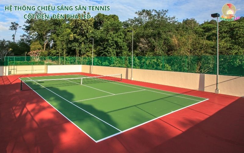 đèn sân tennis