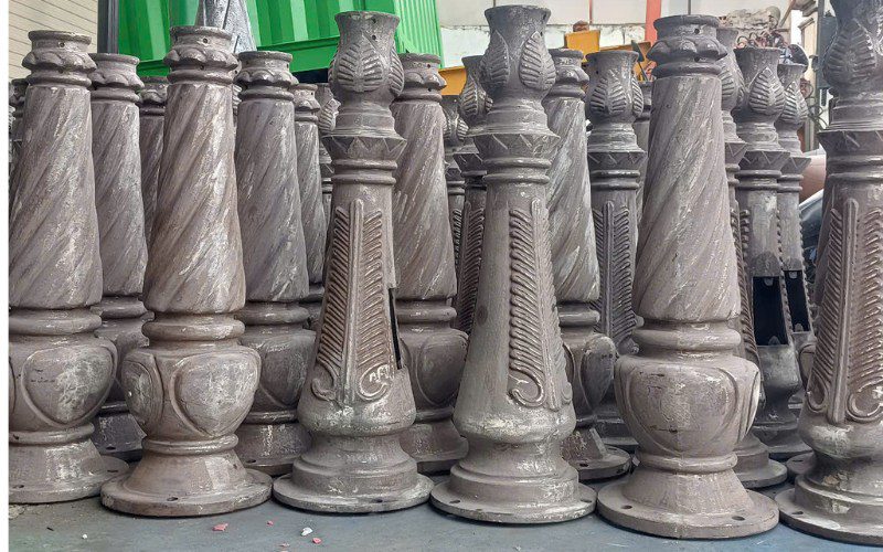 đế trụ gang đúc