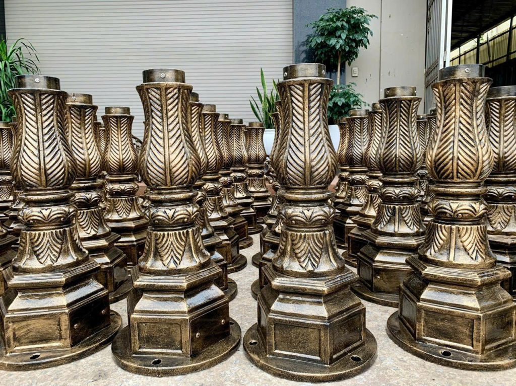 cột đèn sân vườn