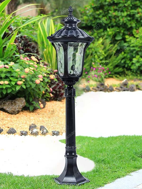 đèn nấm sân vườn cổ điển