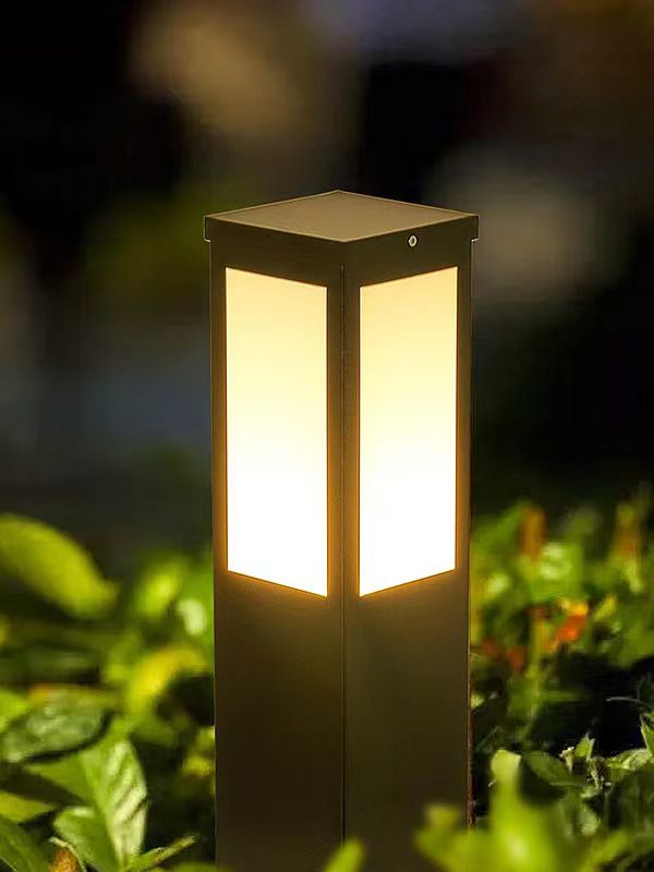 Đèn nấm chiếu sáng sân vườn