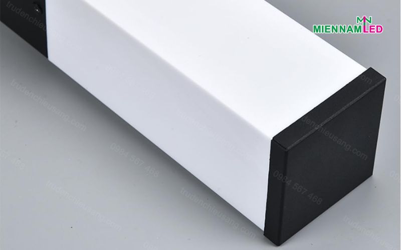 cột đèn sân vườn