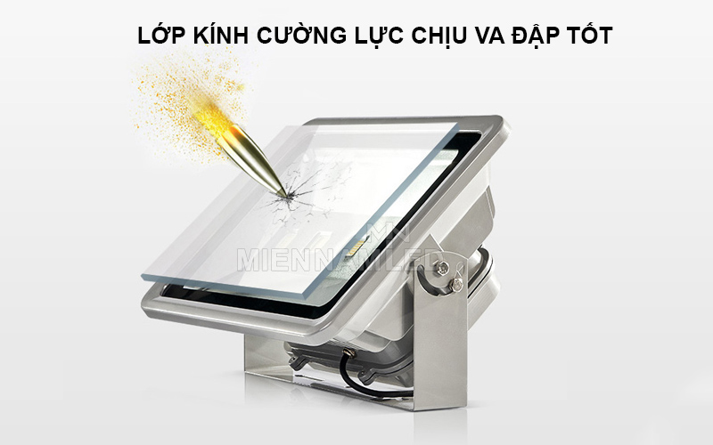 đèn led sân bóng