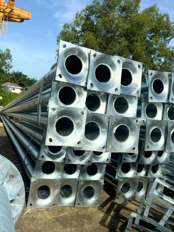 trụ đèn đường