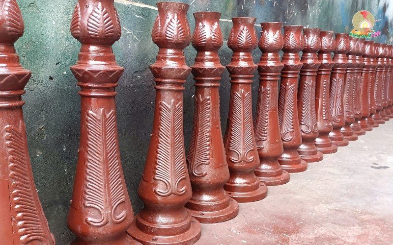 đế gang cột đèn