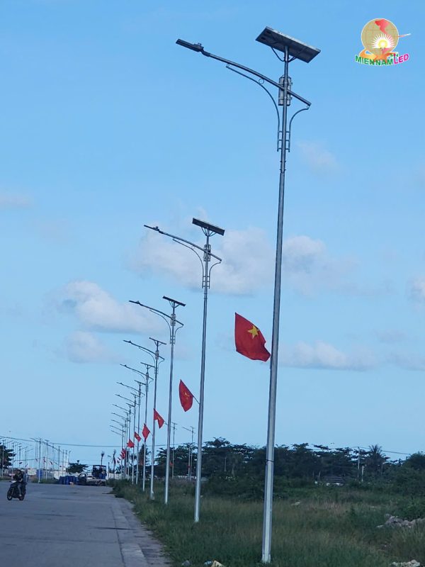 trụ đèn chiếu sáng STK15