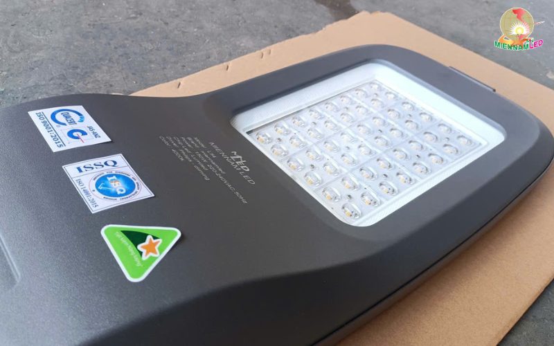 đèn led đường phố 150W
