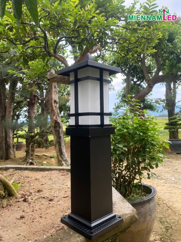 cột đèn sân vườn cổ điển TC34 cột đèn sân vườn cổ điển TC34