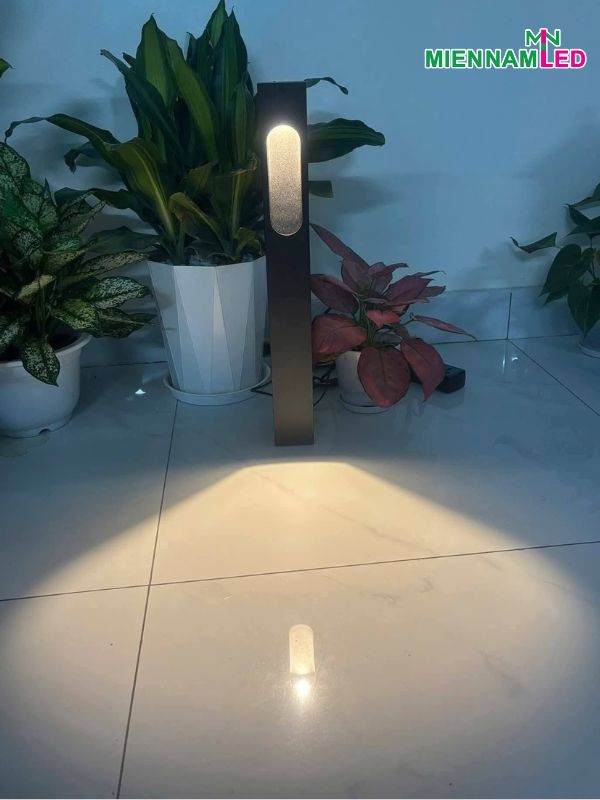 đèn cột sân vườn TC37