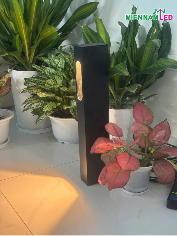 đèn trụ sân vườn TC37