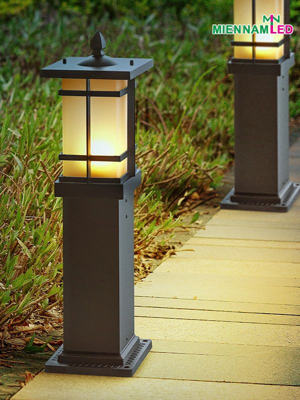 trụ đèn sân vườn TC34