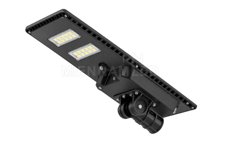 Đèn đường năng lượng mặt trời liền thể LS20 (2)