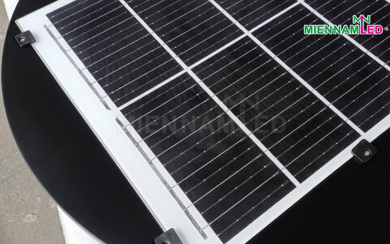 Tấm pin NLMT Mono-crystalline