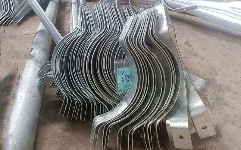 Code cần bắt cột bê tông